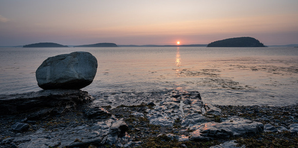 Sunrise at Balance Rock